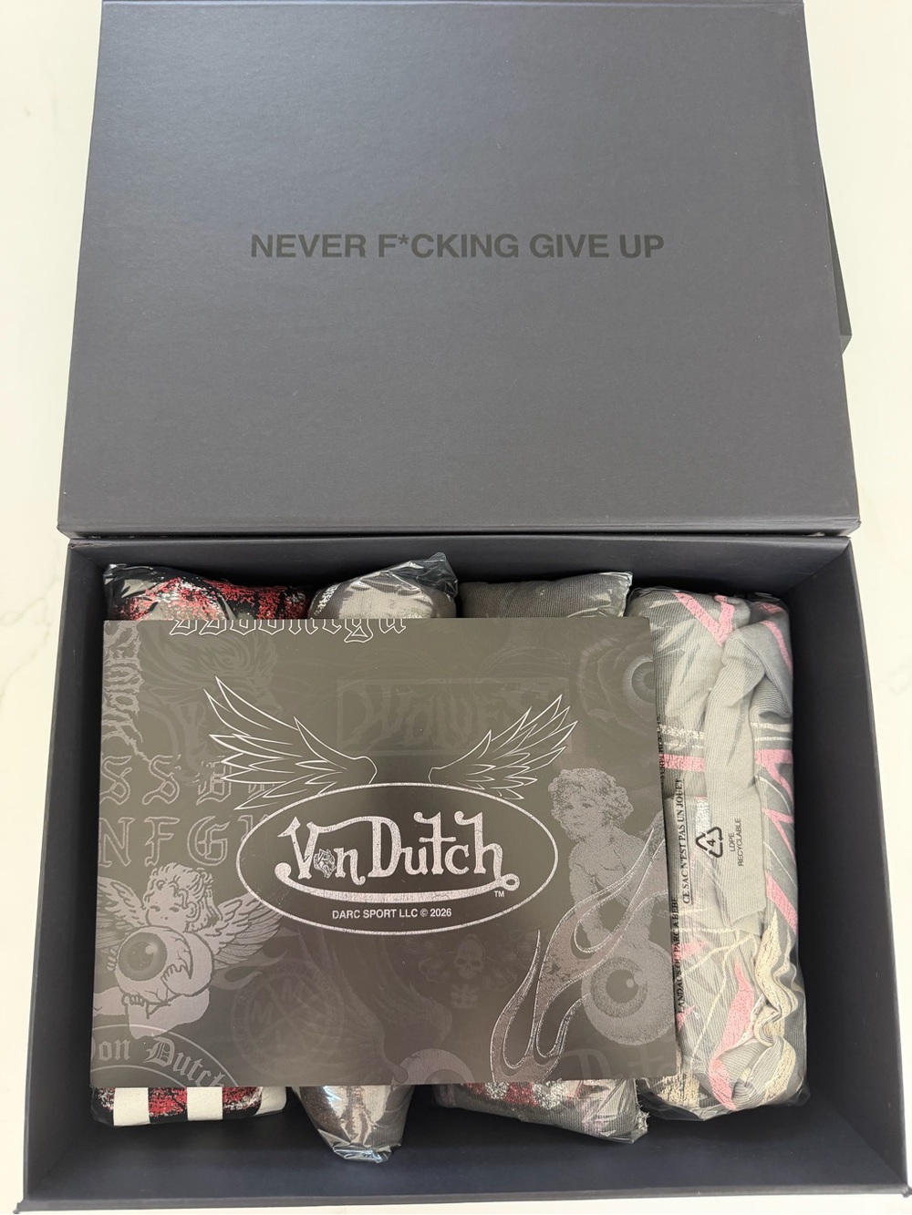 Darc Sport x Von Dutch Graphic Oversized Tee Box Size M NWT